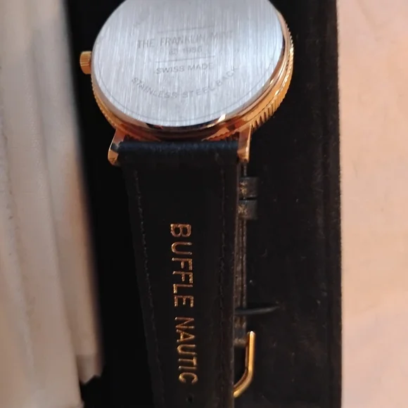 The Franklin Mint Eagle Coin Watch Gold Tone 32mm .925 STERLING DIAL, untested
